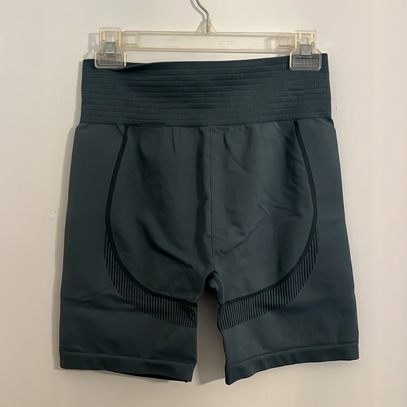 Workout Matching Set - Picture 6 of 7